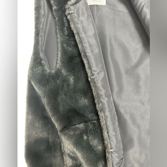 ZARA‎ Faux Fur Vest, GIRLS SIZE 13-14 - Picture 8 of 12